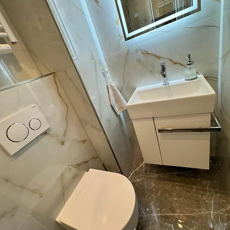 Apartmán Mit Bad, 15 Min Frankfurt Airport, Free Parking