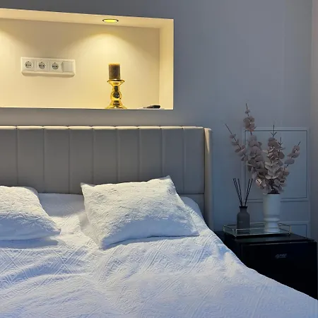 Mit Bad, 15 Min Frankfurt Airport, Free Parking * Floersheim am Main