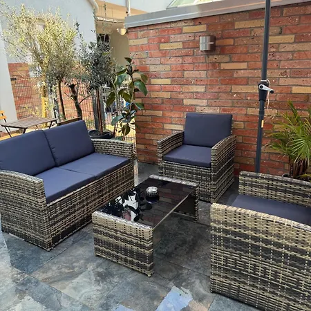 Gemuetliches In Nahe Fra Flughafen Apartment Floersheim am Main